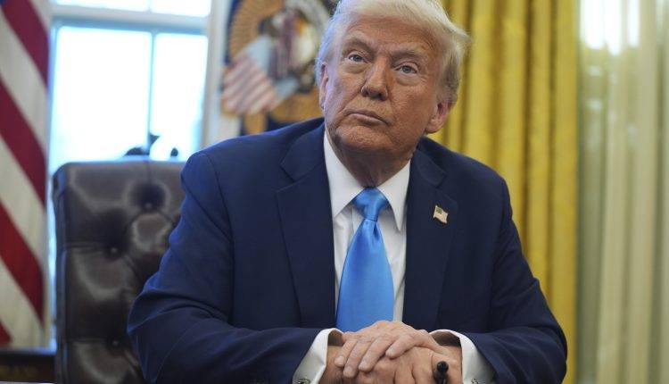 ترامب يدرس دعم قوى معارضة إيرانية مسلحة لتقويض النظام في طهران