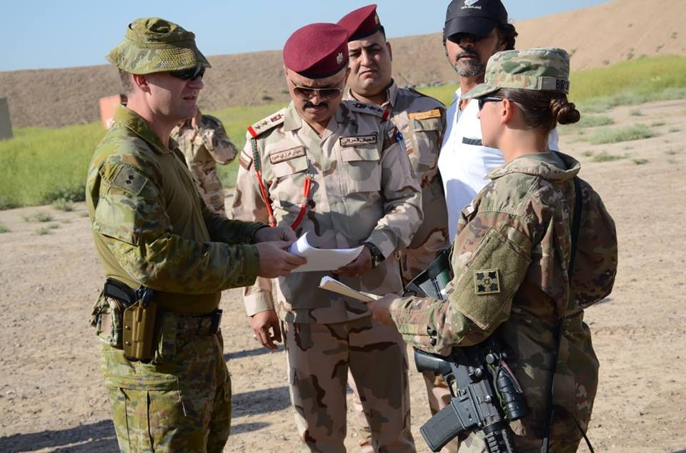 بە وێنە: چەك و تەقەمەنی پێشكەوتوو درایە سوپای عێراق